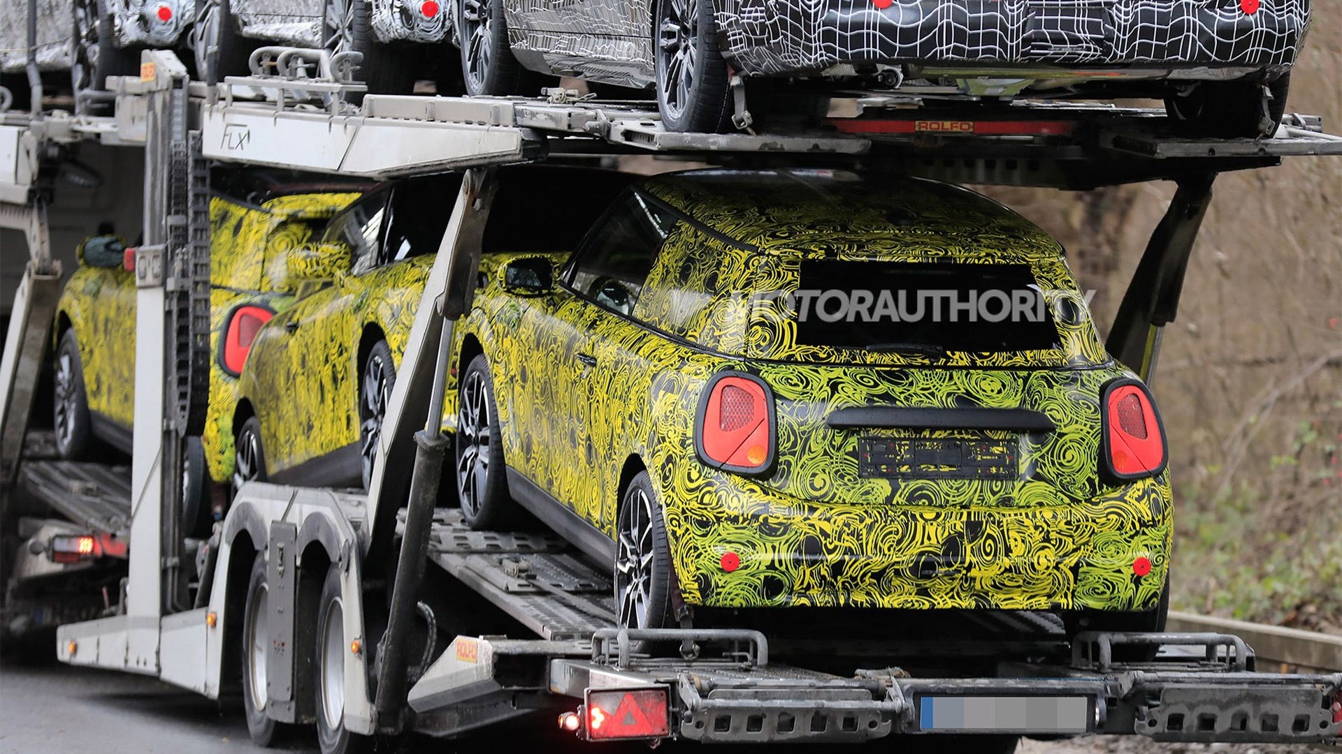 2025 Mini Cooper spy shots - Photo credit: Baldauf