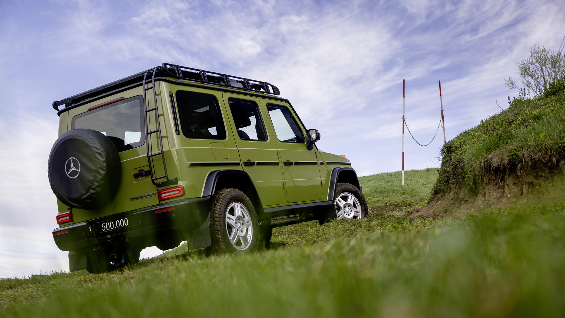 500,000th Mercedes-Benz G-Class is completed - April, 2023
