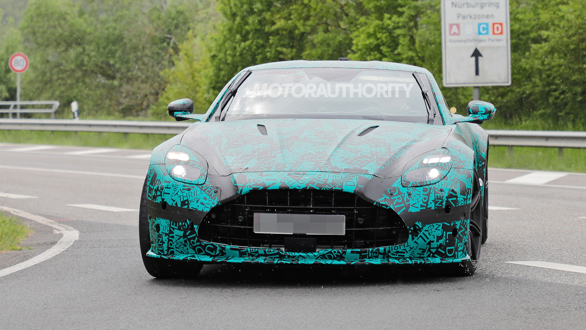 2024 Aston Martin Vantage spy shots - Photo credit: Baldauf