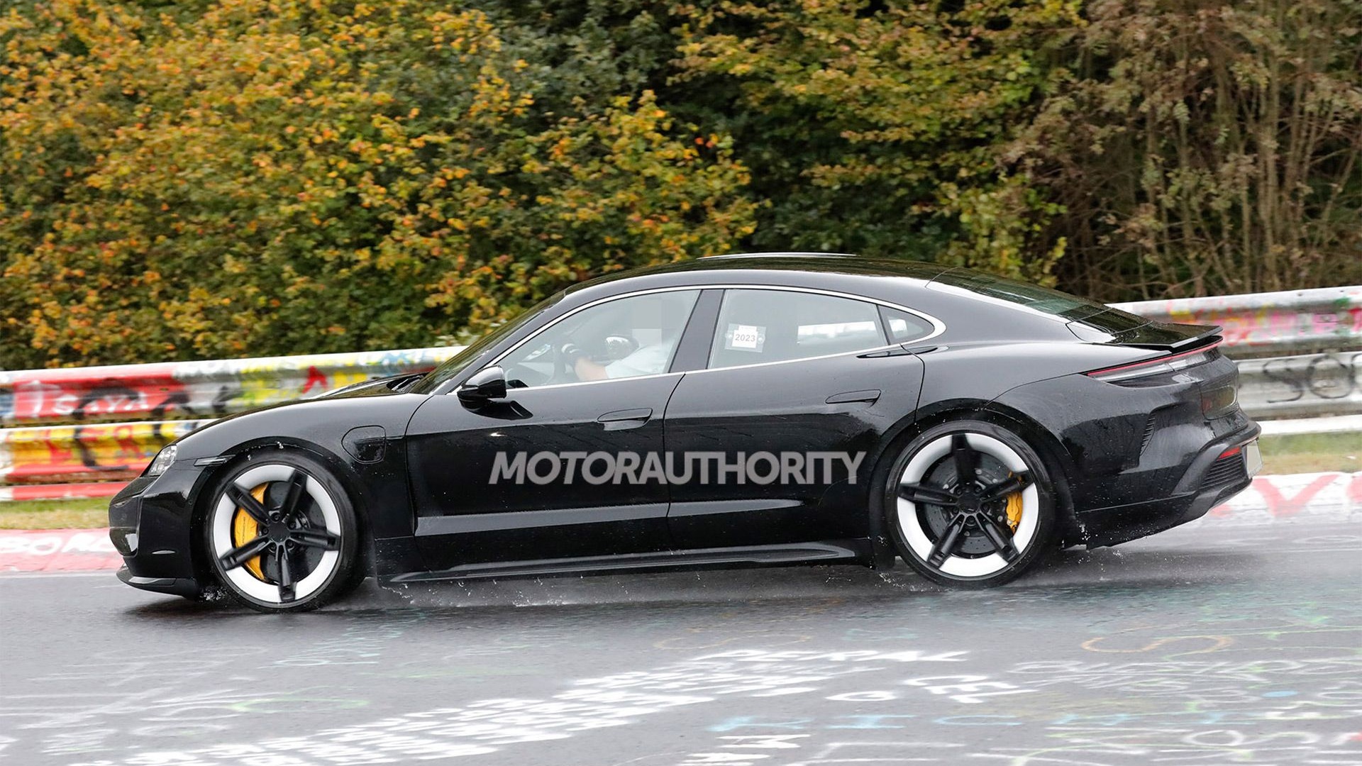 2025 Porsche Taycan sheds all camouflage in latest spy shots