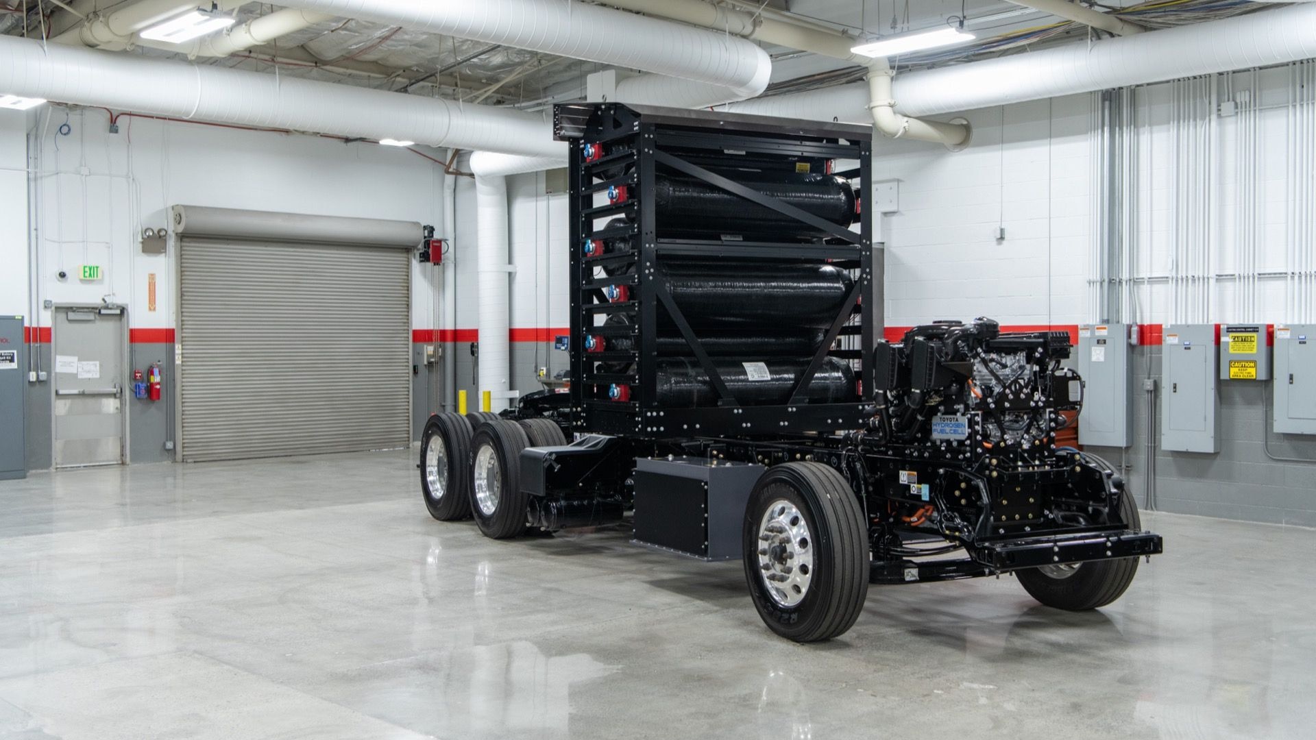 Kenworth-Toyota hydrogen fuel-cell semi prototype. -  May 2024