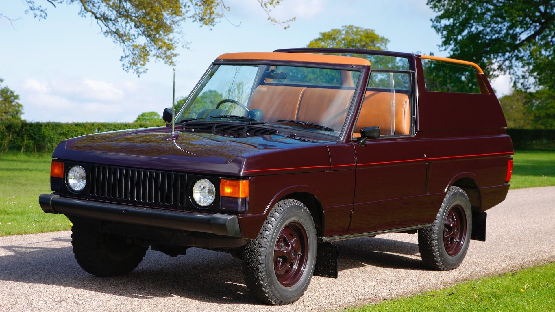 1974 Land Rover Range Rover state review vehicle used by Queen Elizabeth II