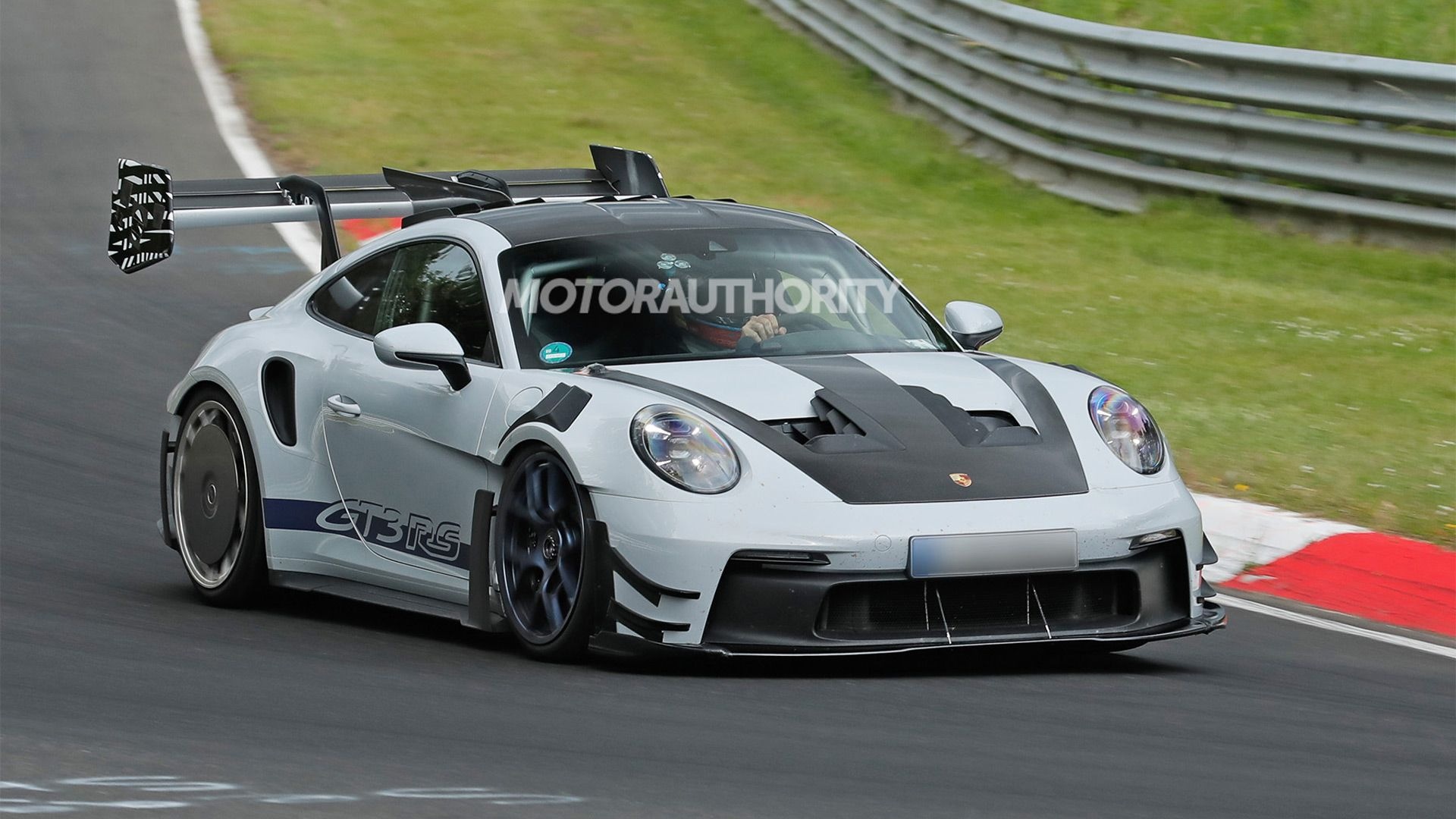 2025 Porsche 911 GT3 RS MR spy shots - Photo via Baldauf