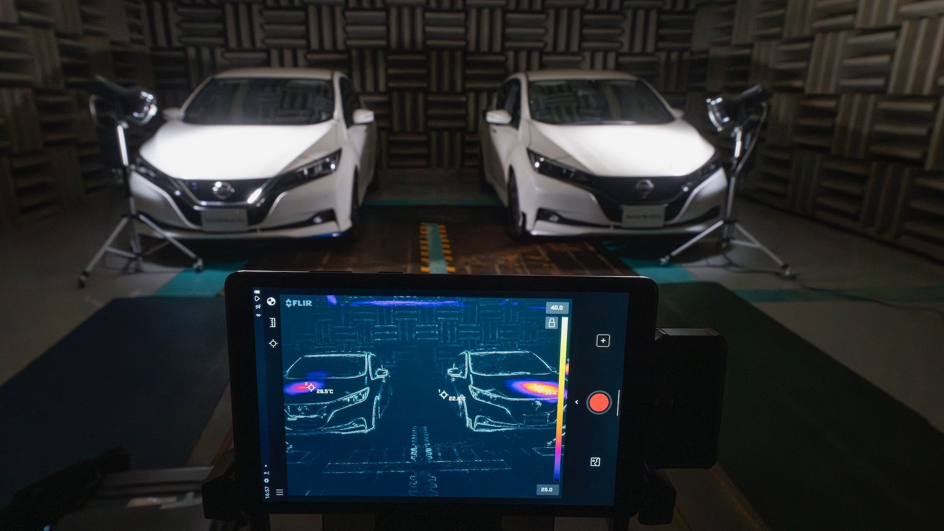 Nissan tests cool paint technology