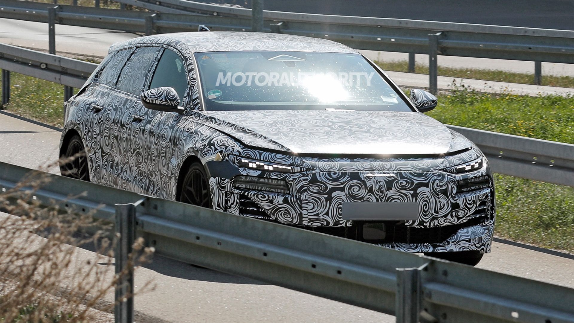 2026 Audi RS 6 Avant E-Tron spy shots - Photo via Baldauf