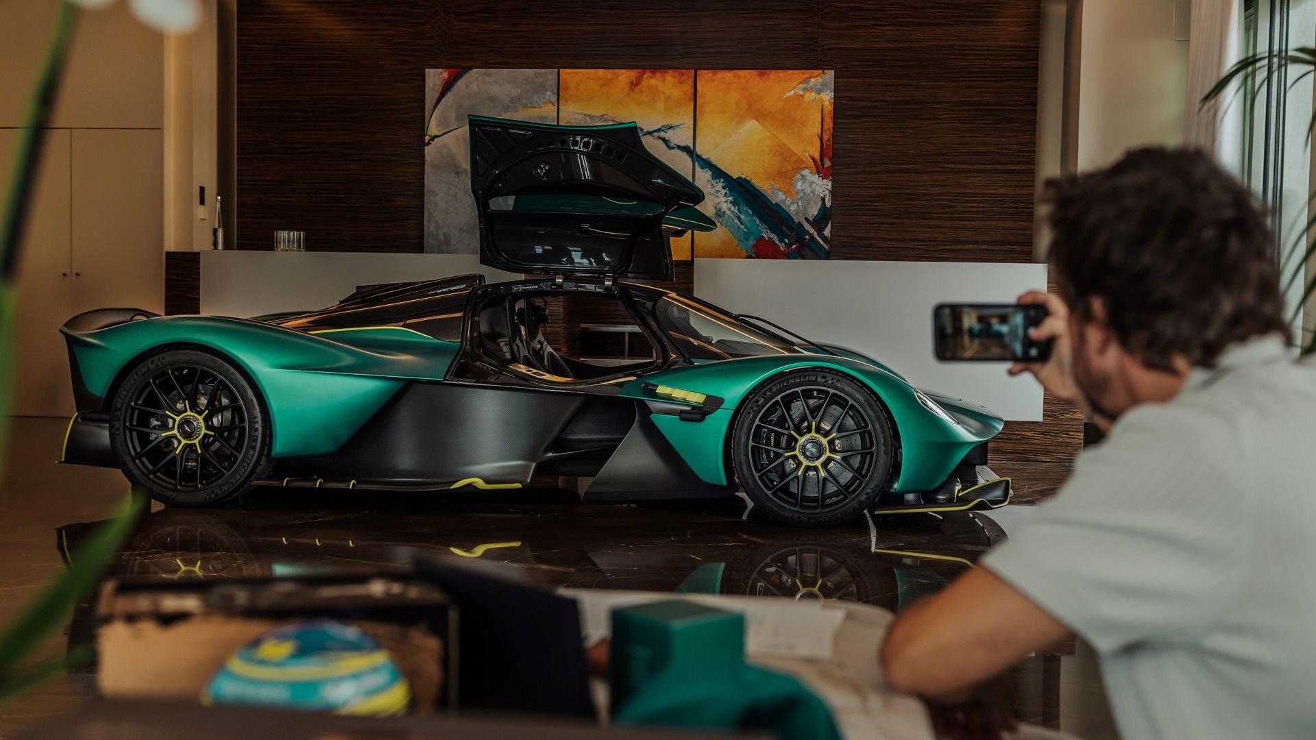 Fernando Alonso takes delivery of Aston Martin Valkyrie – Sept. 4, 2024