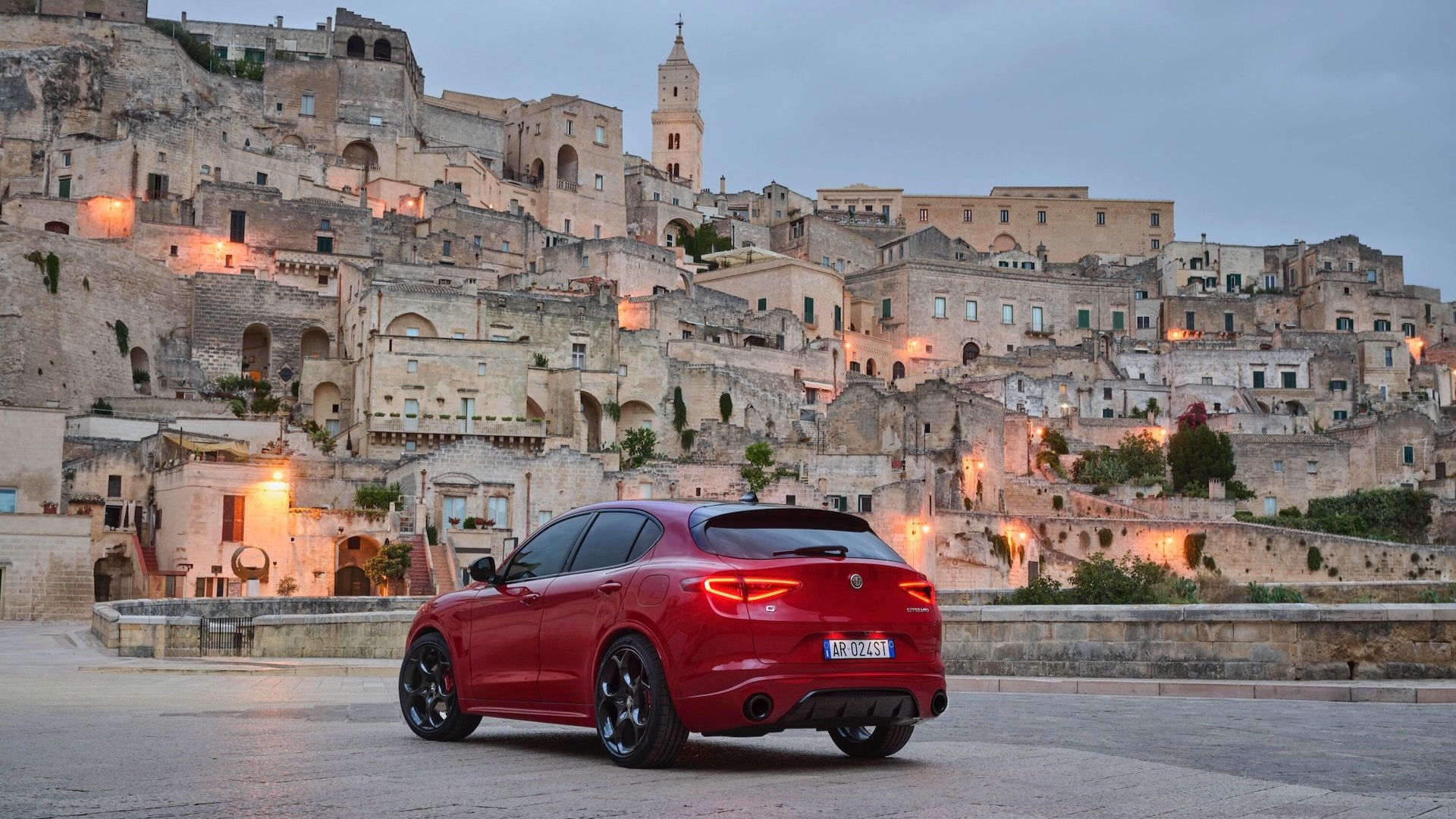 2025 Alfa Romeo Stelvio