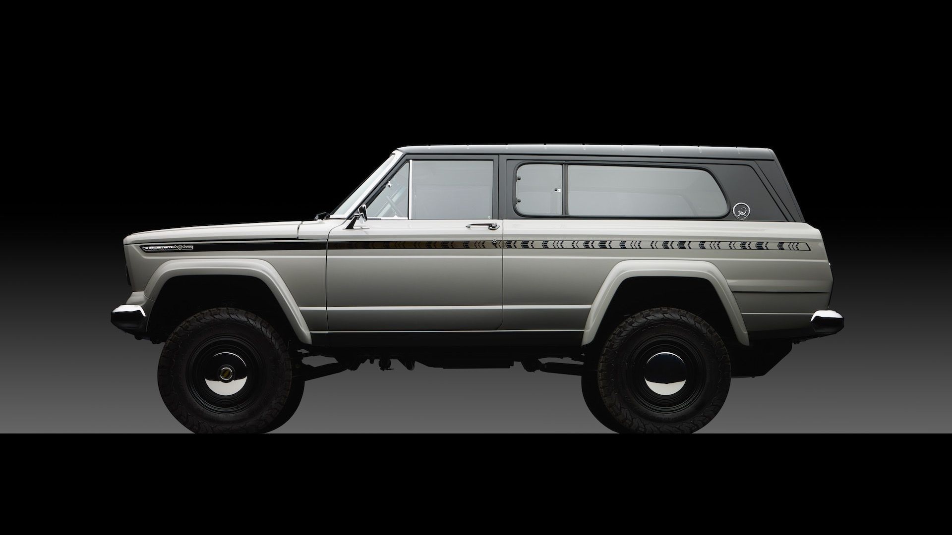 Icon Safe Flight 1975 Jeep Cherokee