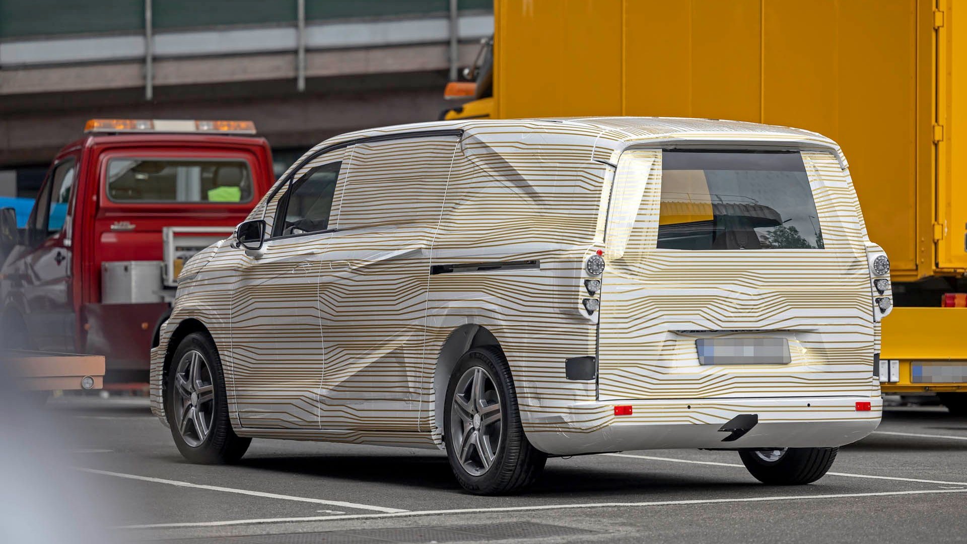 Mercedes-Benz Van.EA prototypes via Mercedes-Benz