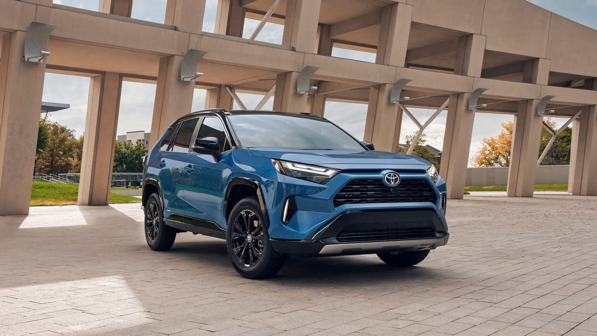 2025 Toyota RAV4 Hybrid