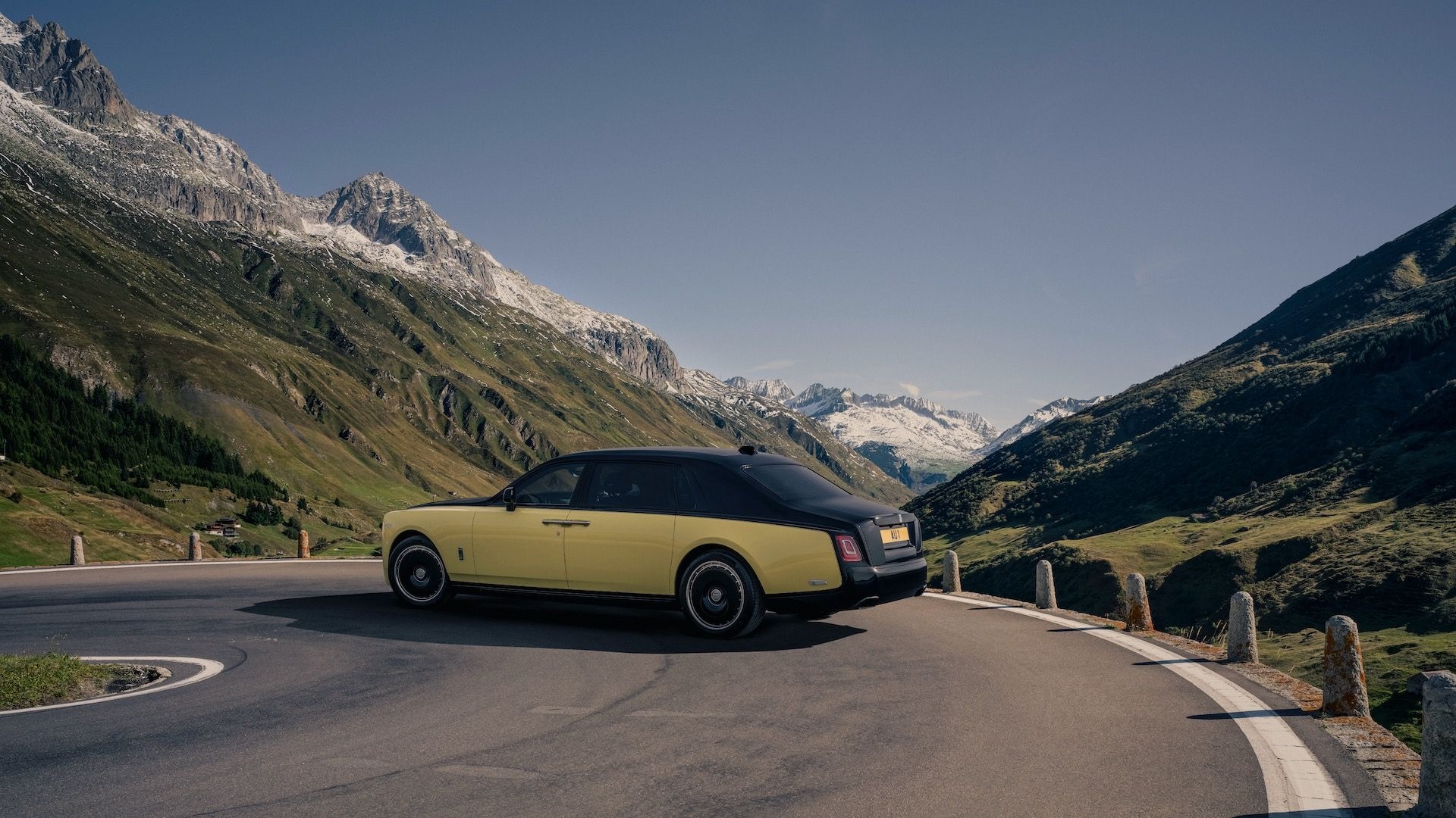 Rolls-Royce Phantom Goldfinger