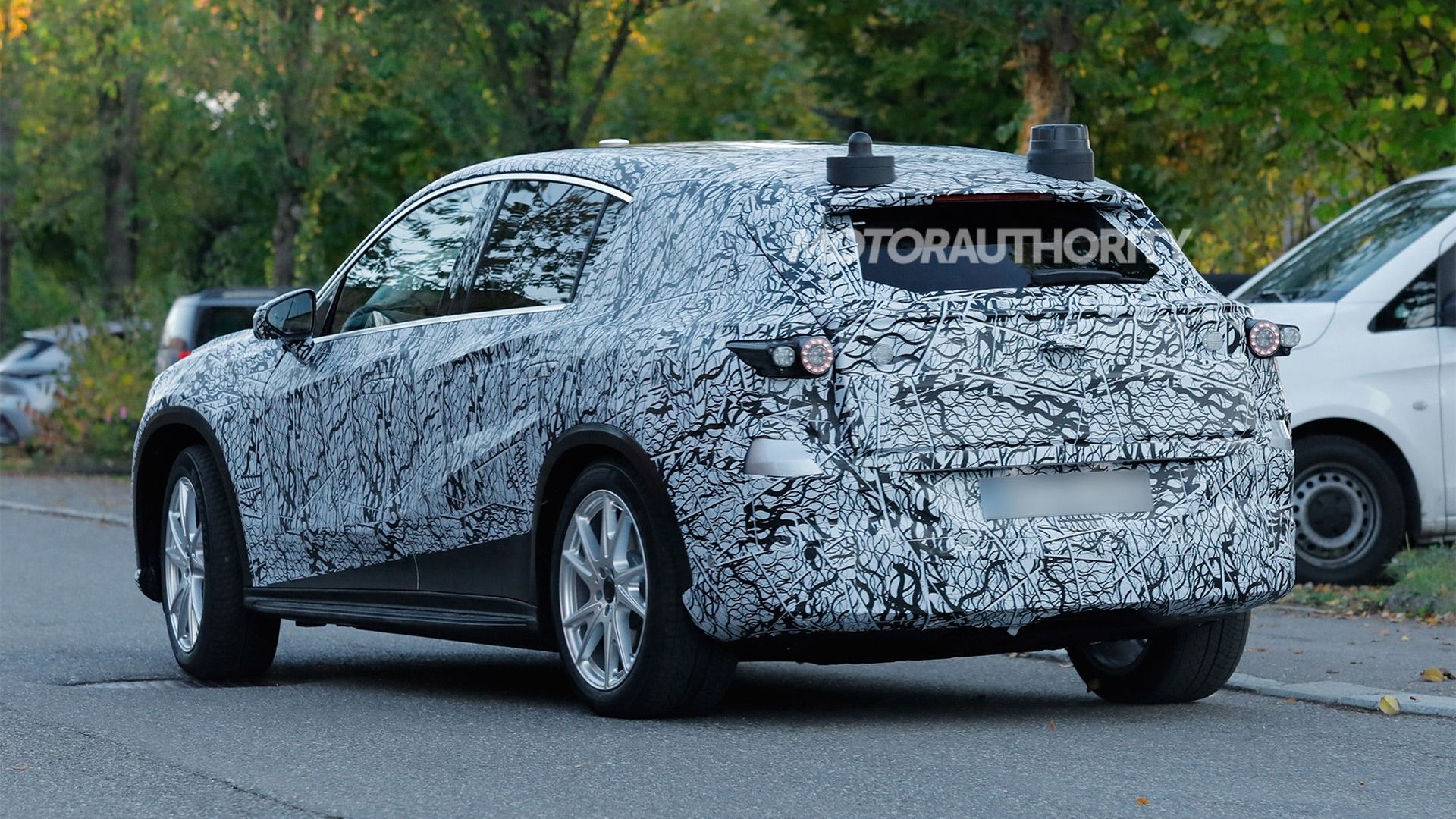 2027 Mercedes-Benz GLC-Class EV spy shots - Photo via Baldauf