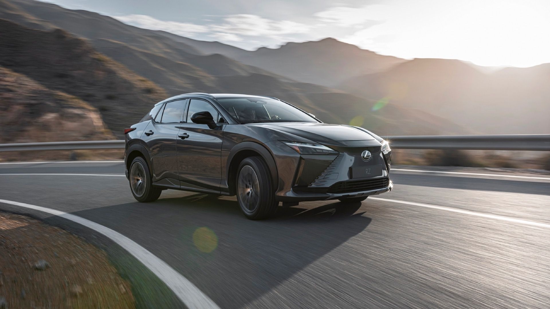 2025 Lexus RZ