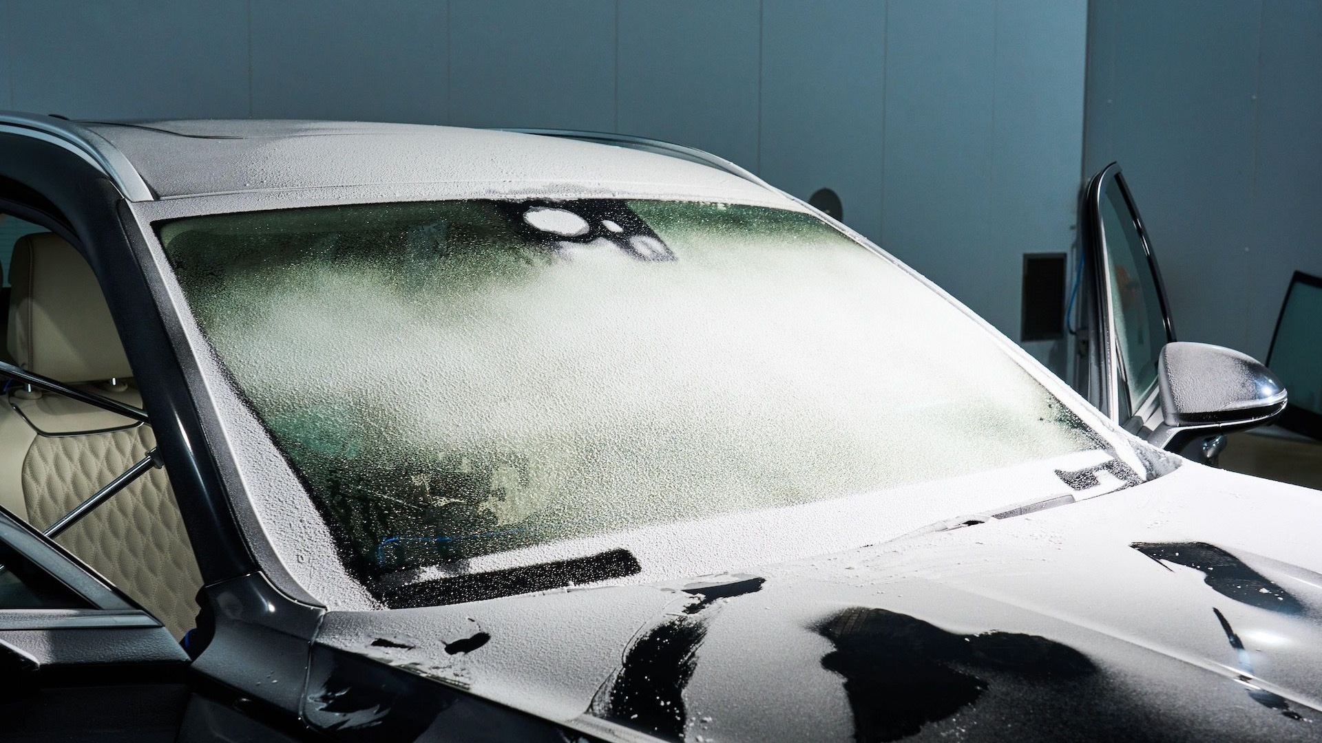 Genesis tests metal-coated heated windshield
