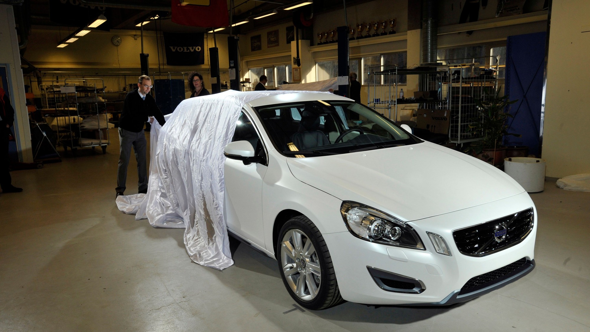 Volvo V60 PHEV, Pre 2011 Geneva Preview