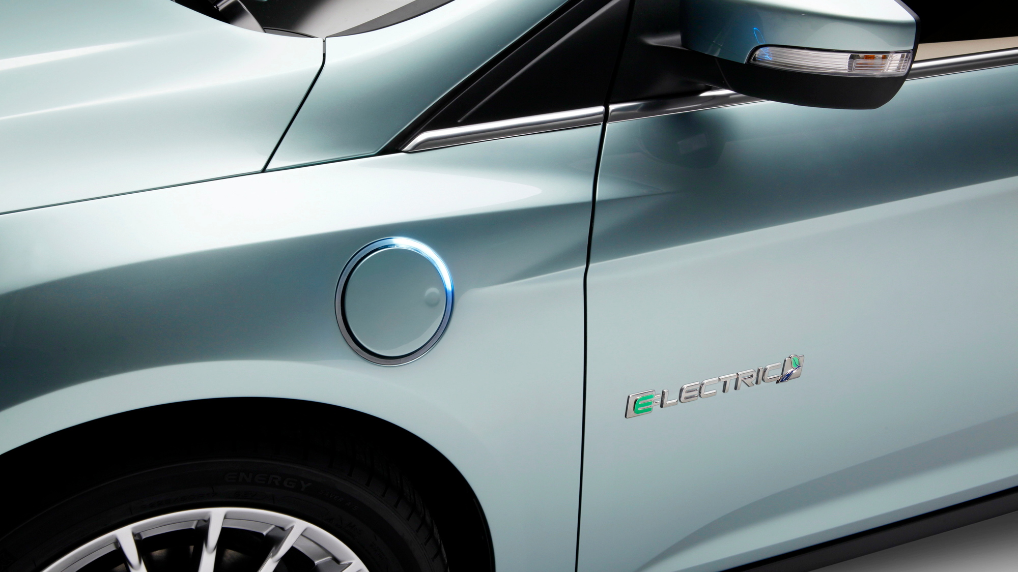 ford shares more about delayed 2012 focus electric car
