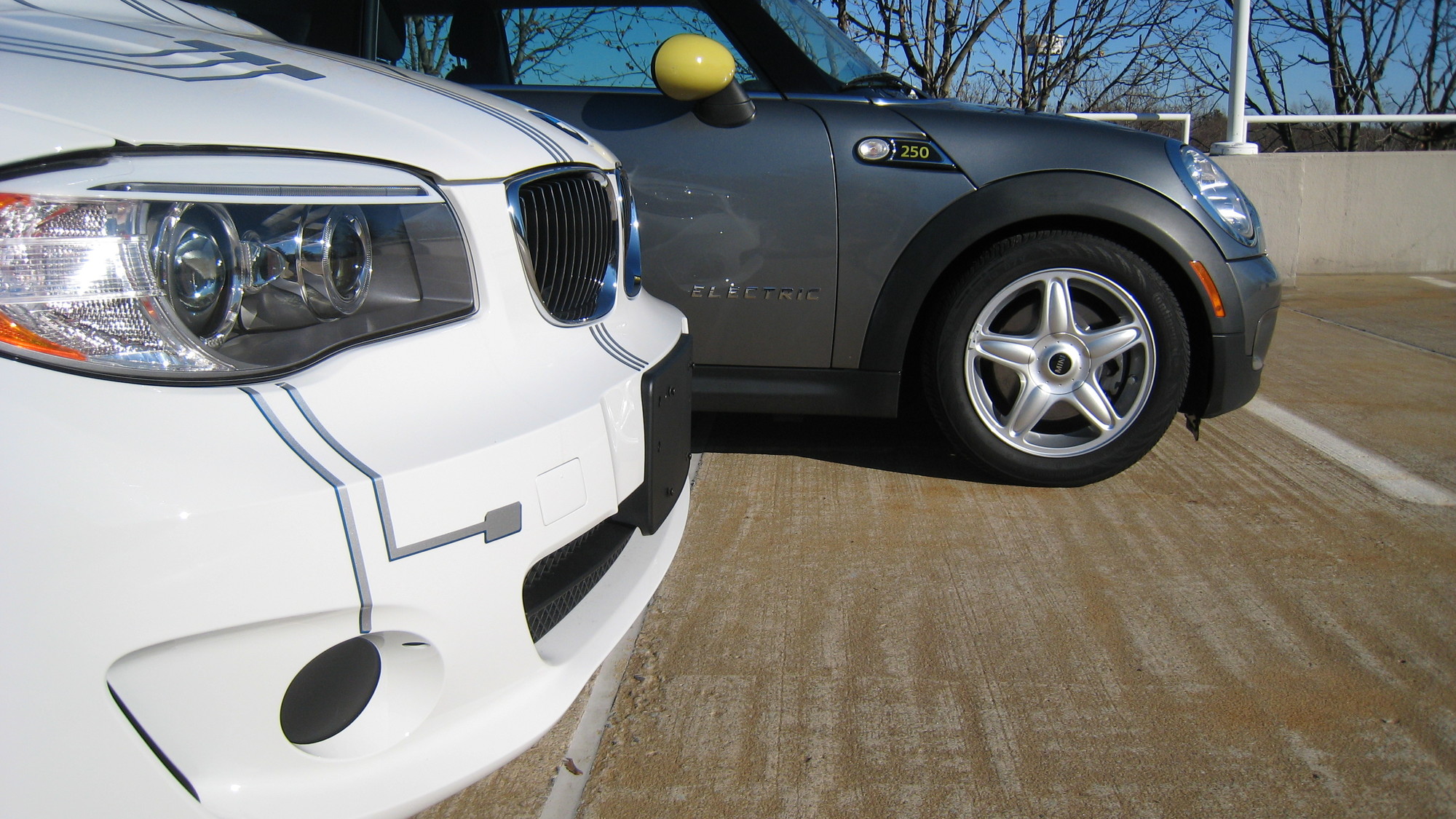 Mini E and BMW ActiveE electric cars, New Jersey, Dec 2011 (photos: Tom Moloughney)