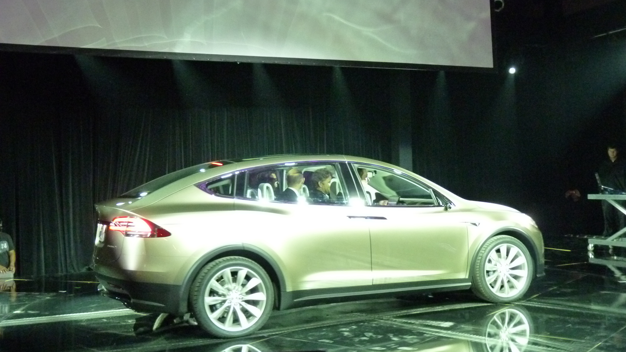 Tesla Model X  -  Official Debut, Los Angeles, February 2012