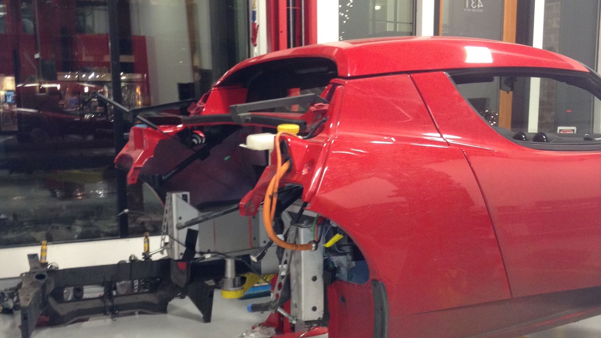 Tesla Repairs Roadster Just Before Warranty Expires