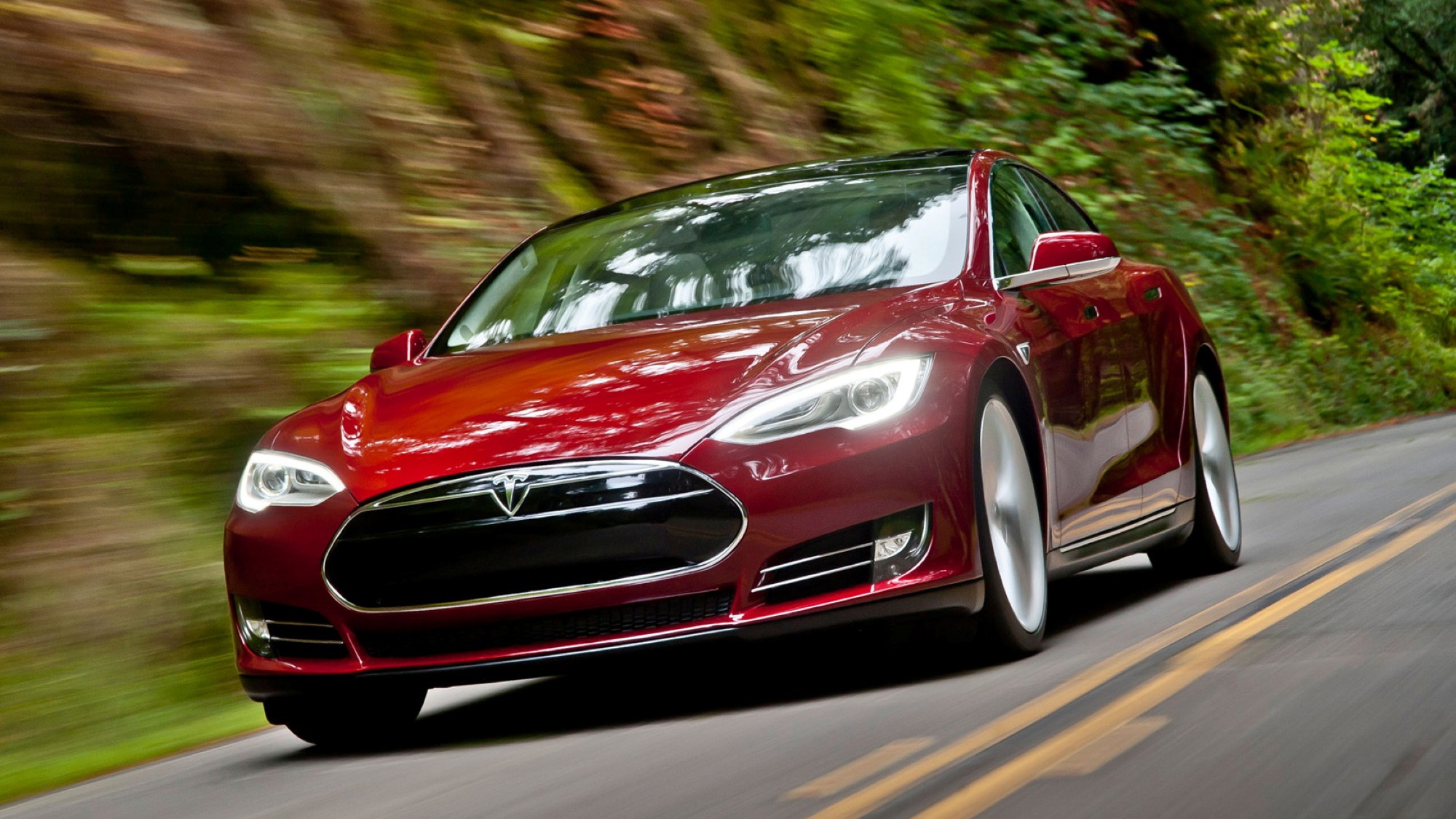 2012 Tesla Model S Signature