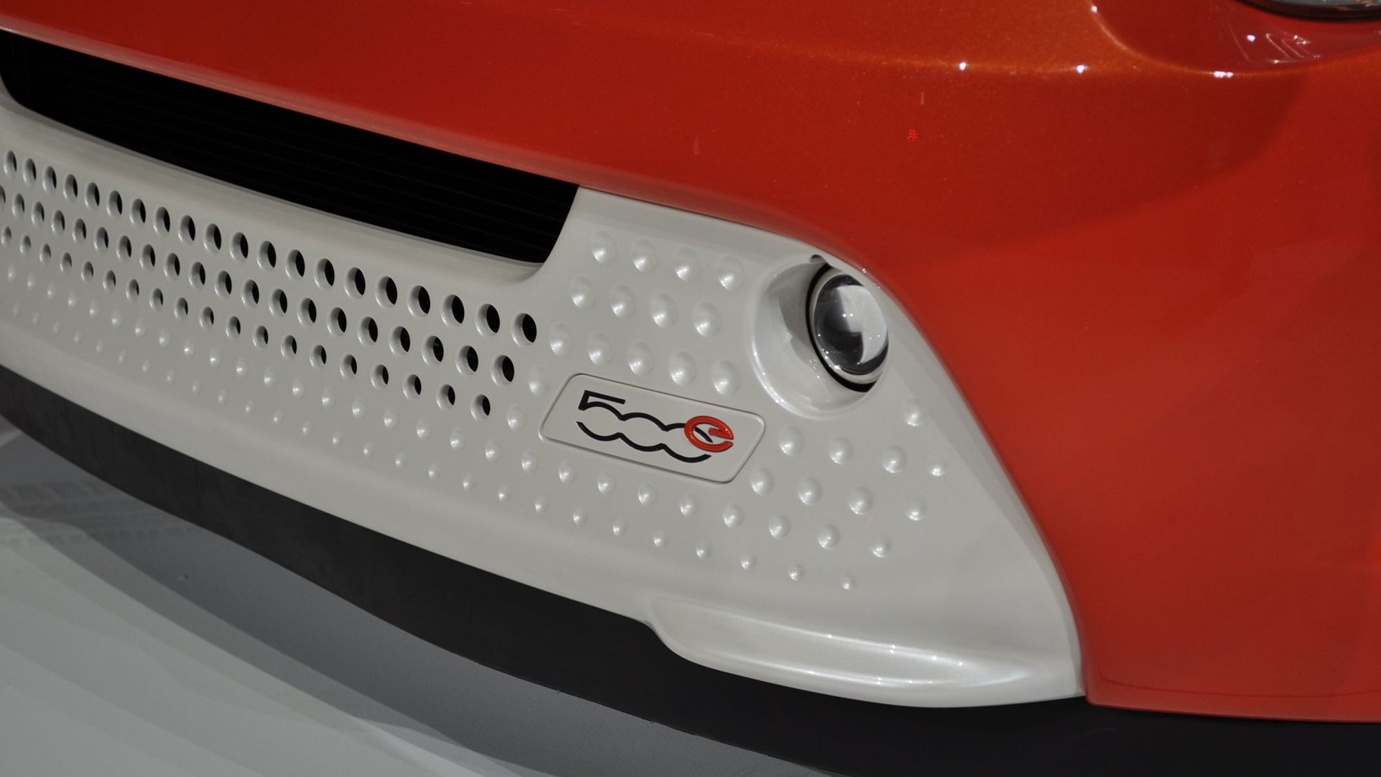 2013 Fiat 500e live photos, 2012 L.A. Auto Show