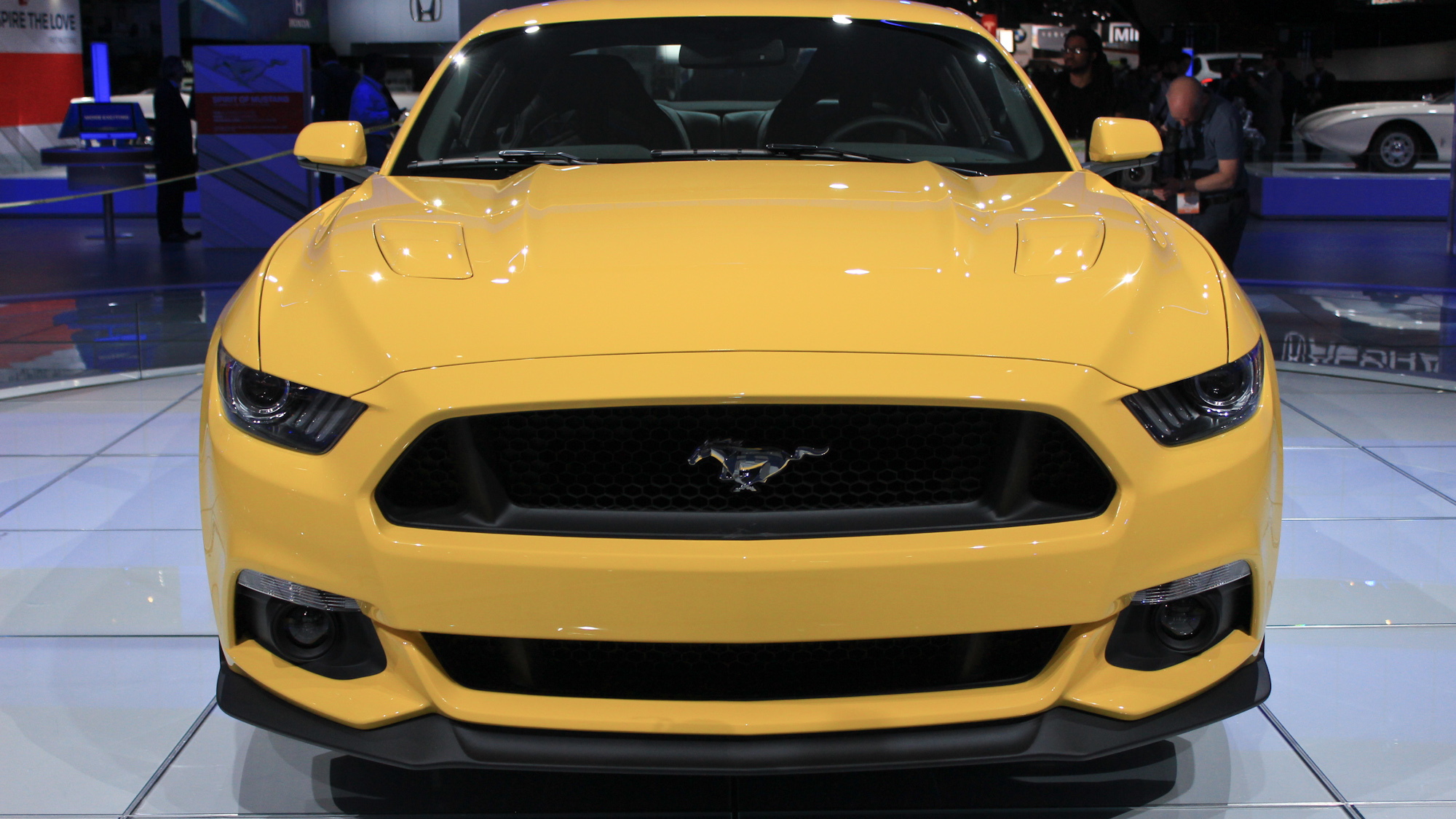 2015 Ford Mustang live photos, 2014 Detroit Auto Show