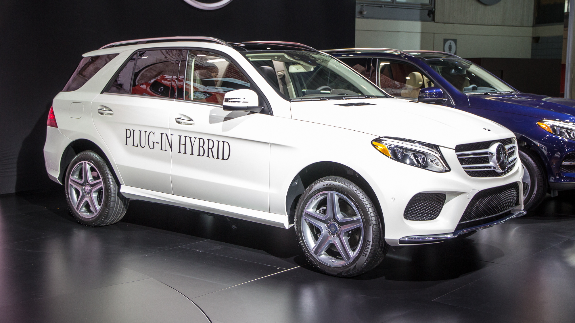 2016 Mercedes-Benz GLE Puts The M-Class Out To Pasture ...
