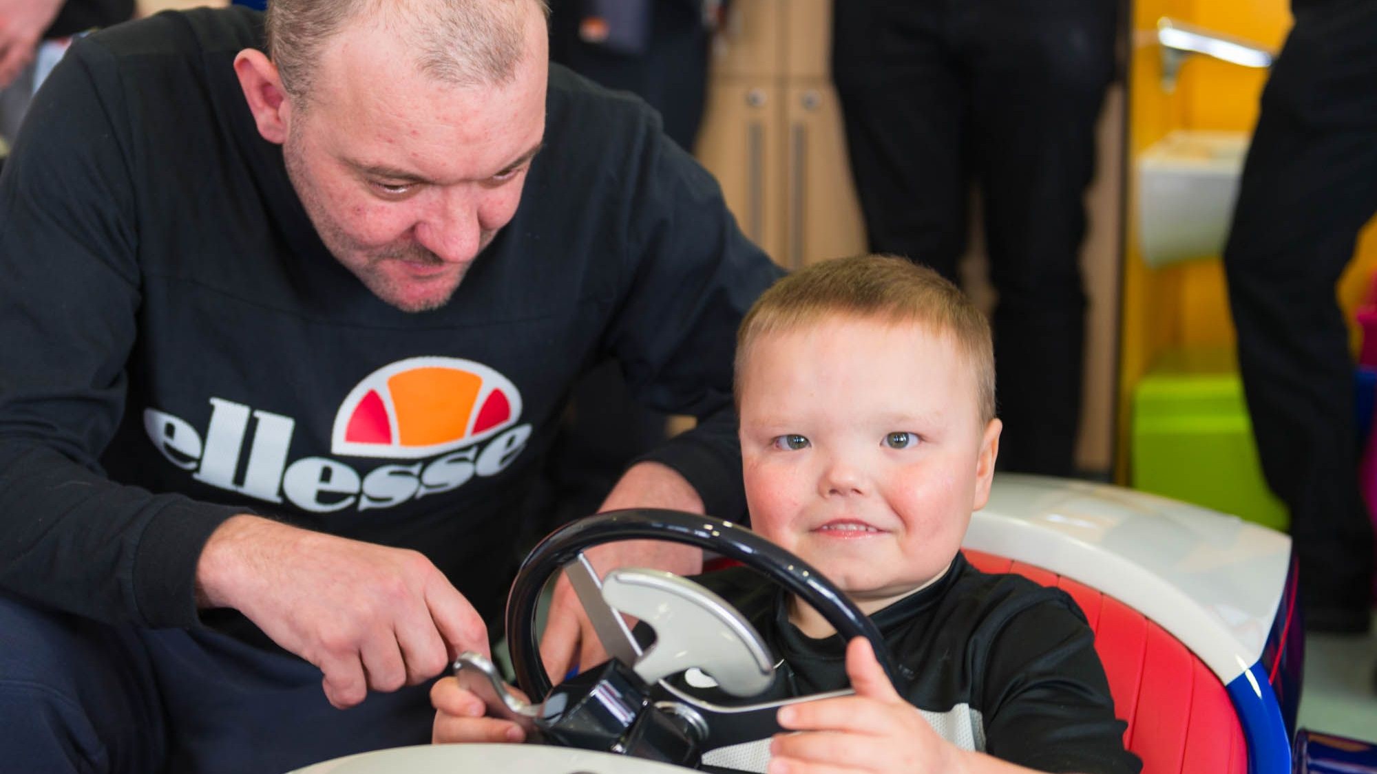 Rolls-Royce Motor Cars produces SRH hospital car for children