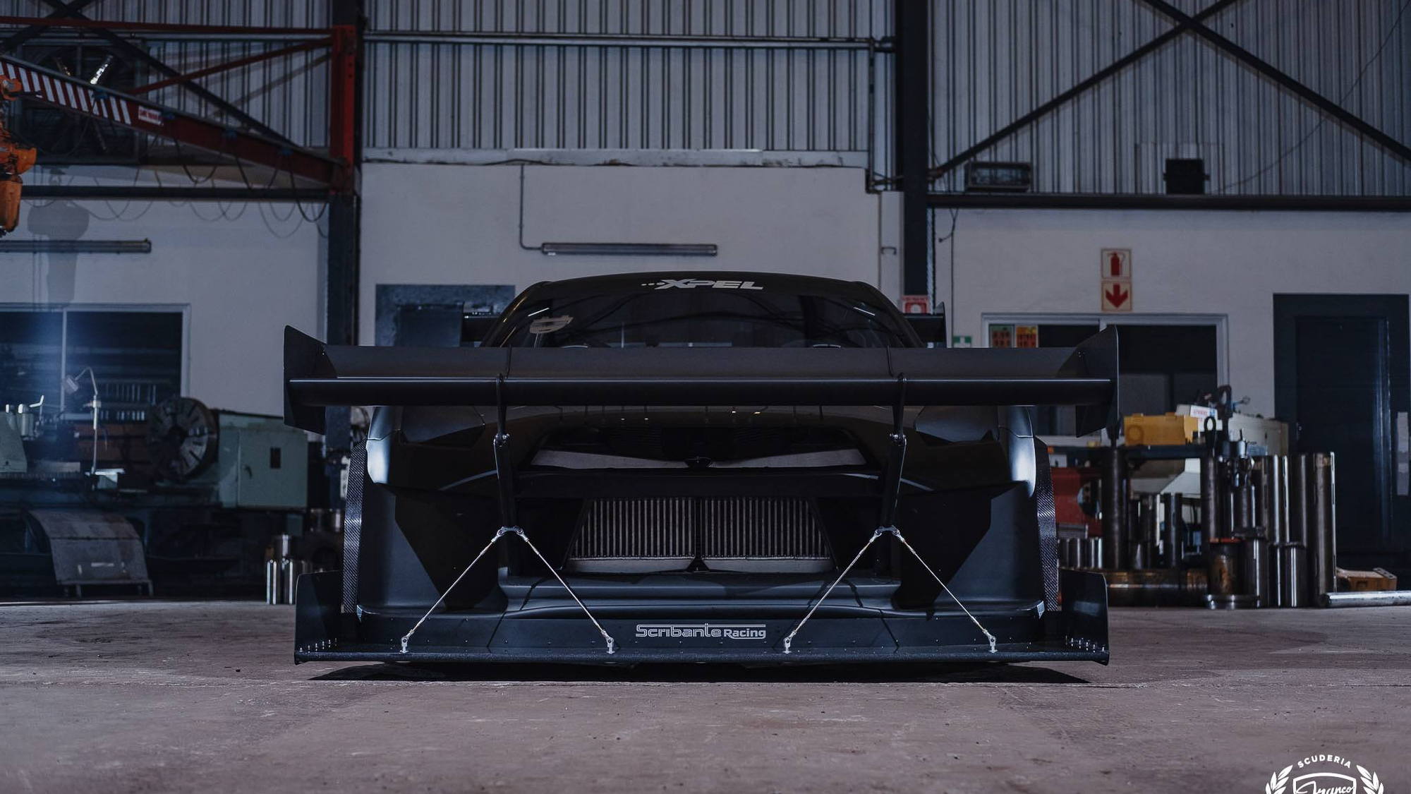 Nissan GT-R Hill Climber Has Plenty Of Wing, 1,600 HP At The Wheels