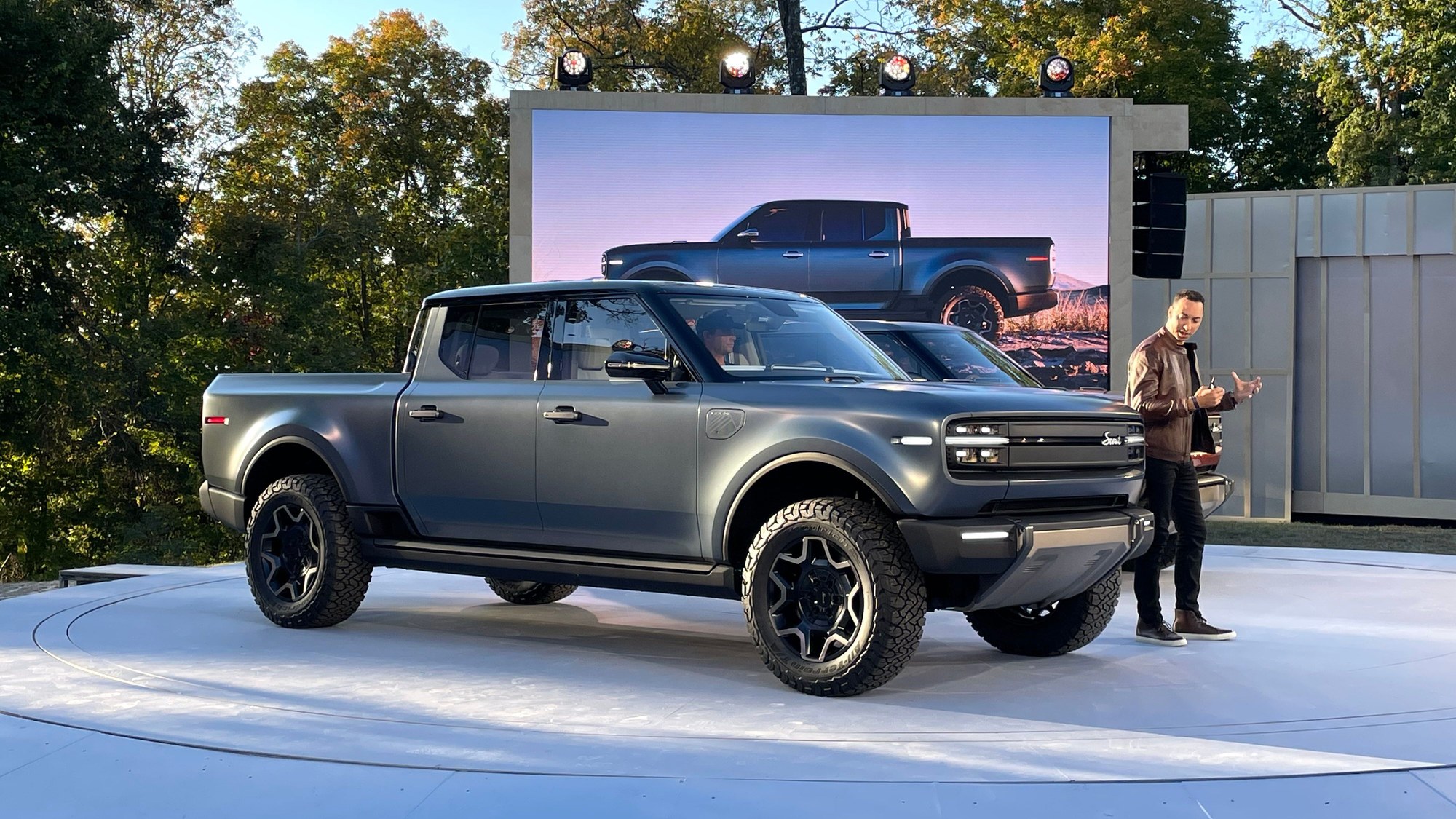 Scout Terra and Traveler electric truck and SUV revealed