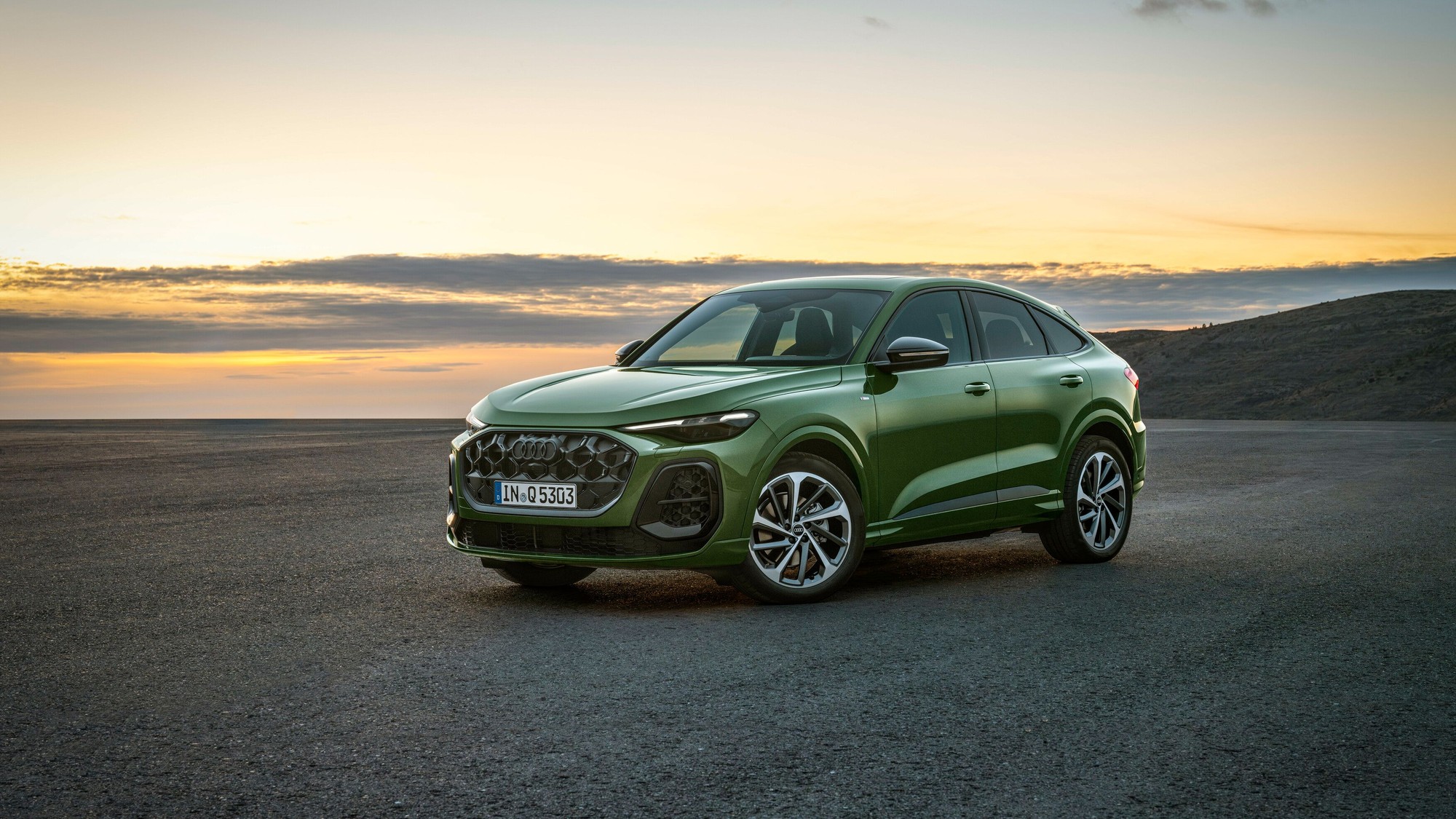  2026 Audi Q5 Sportback breaks cover Motiv 