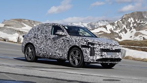 2025 Audi Q5 Spy Shots And Video