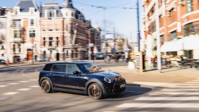 2024 Mini Clubman marks the end of the brand's quirky rear doors