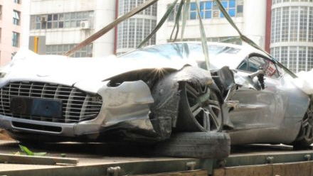 Wreckage of Aston Martin One-77 that crashed in Hong Kong - Image courtesy Weibo