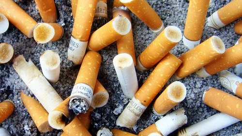 cigarettes, taken by Flickr user Schnella Schnyder
