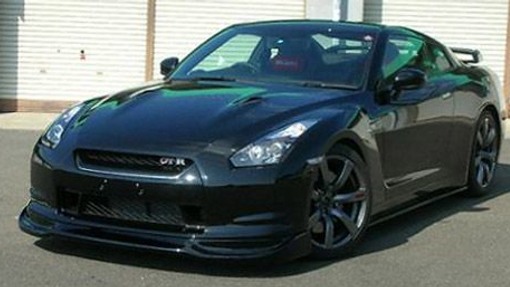 Arios GT-R carbon-fiber aero kit