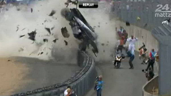 Alan McNish crashes his Audi R18 at Le Mans