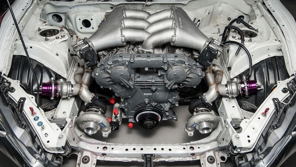 Street FX swaps a monster GT-R engine into a Toyota 86