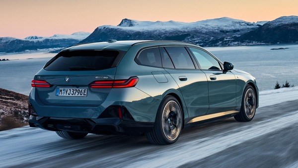 2024 BMW 5-Series wagon revealed in gas and electric guises