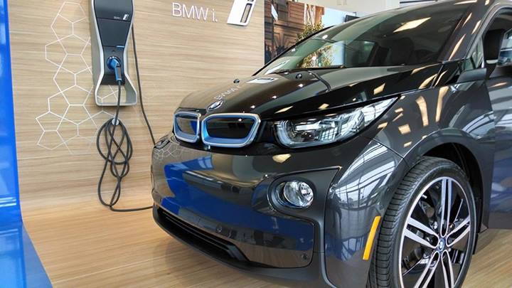 2014 BMW i3 REx range-extended electric car owned by Tom Moloughney - in dealership showroom
