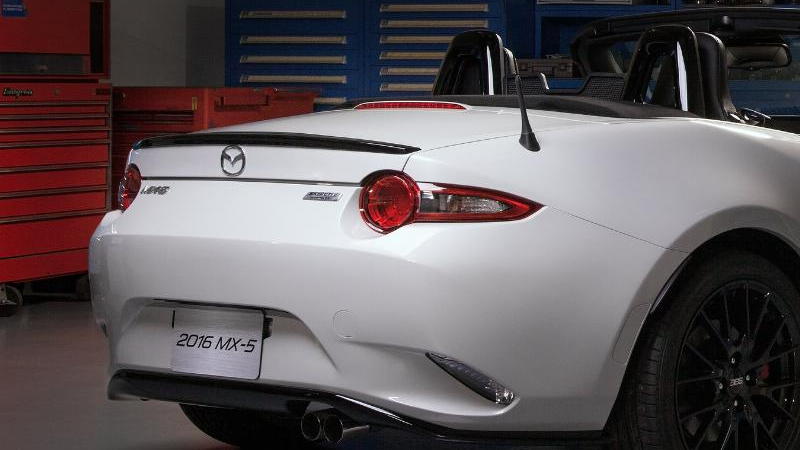 2016 Mazda MX-5 accessories concept preview, 2015 Chicago Auto Show