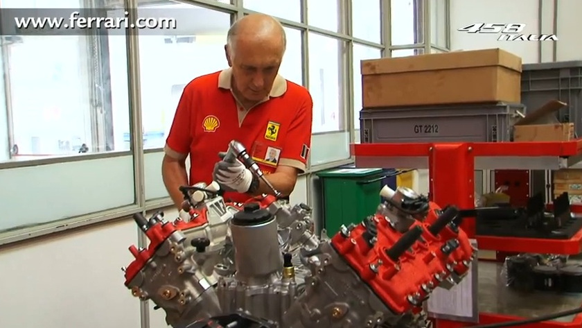 Ferrari 458 Italia engine build process