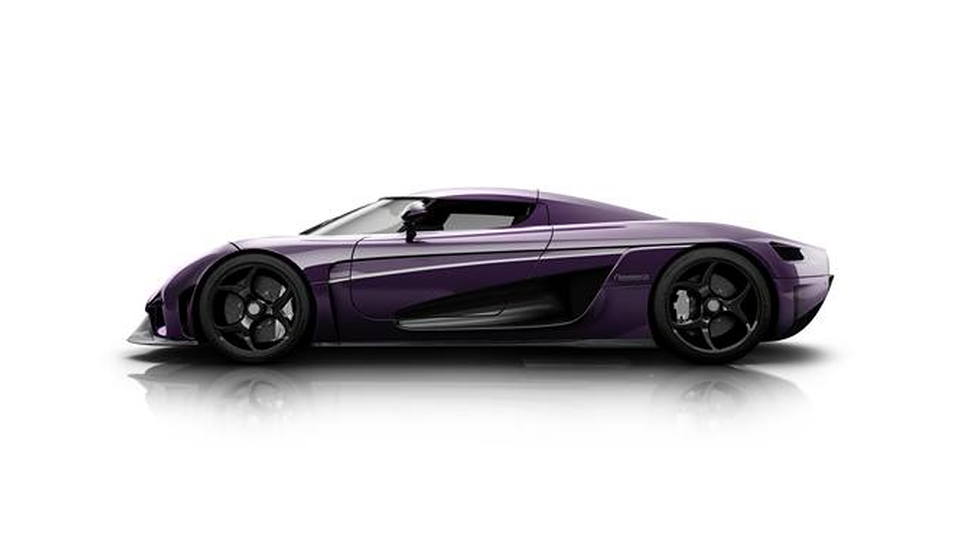 Koenigsegg Regera rendered with a special purple carbon finsih