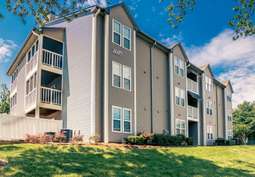 Stoneybrook Apartments - 29 Reviews | Greensboro, NC Apartments for