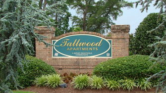 Tallwood Apartments - Virginia Beach, VA