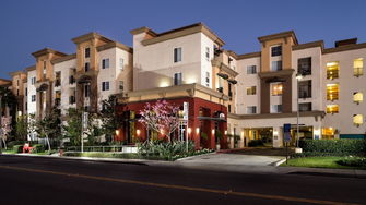 Allure Apartments - Orange, CA