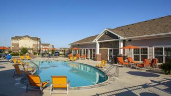 Aspire Townhomes - West Des Moines, IA