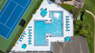 Highpoint Club Apartments - Orlando, FL