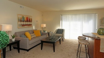 Stone Ridge Apartments and Townhomes - Hagerstown, MD