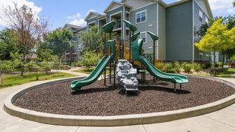 Creekside Apartments - Broken Arrow, OK